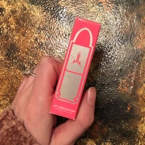 Jeffree Star lip ammunition